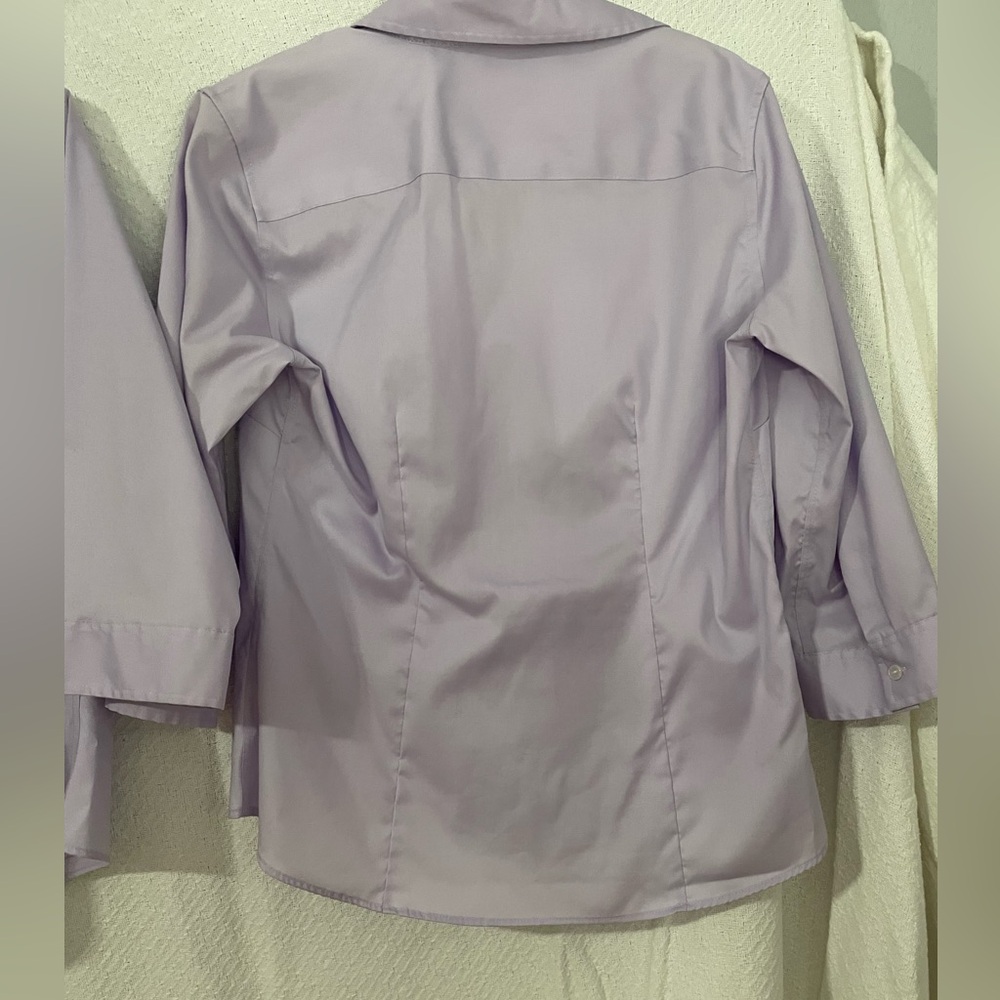 2 Eddie Bauer wrinkle resistant button down 3/4 length sleeve shirts - Picture 12 of 14